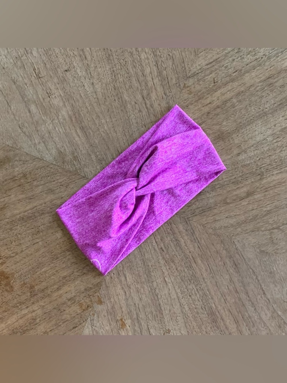 Peachy Athletic Neon Purple Heather Headband